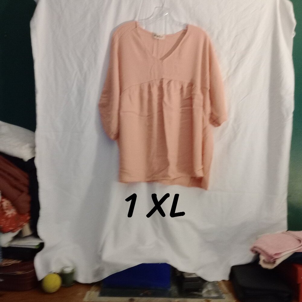 Peach button sleeve top